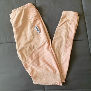 Gymshark True Texture Leggings blush/nude …